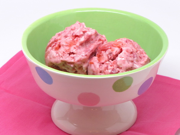 Strawberry Ice 'Cream'